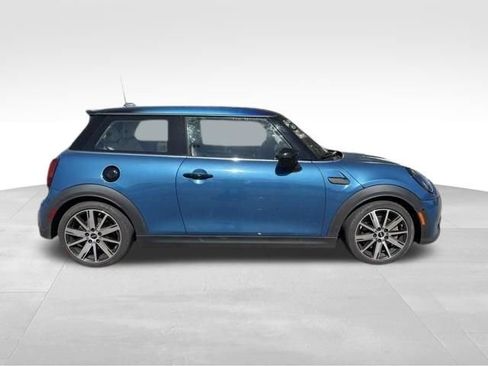 Used 2022 MINI Cooper S w/ Driver Assistance Package FWD image 11
