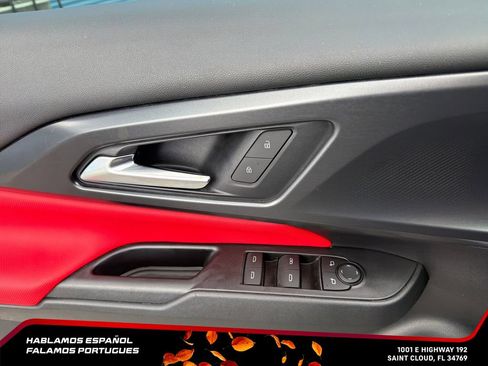 Certified 2024 Chevrolet Equinox EV RS FWD image 13