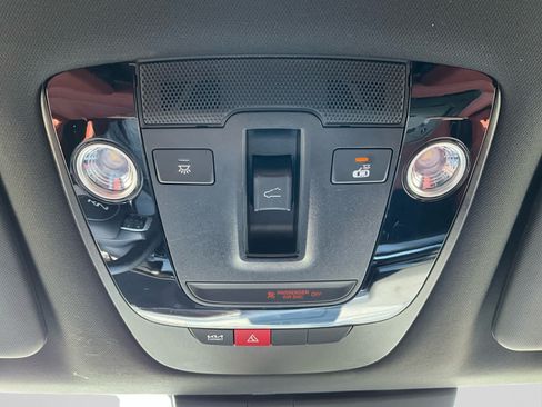 Used 2025 Kia Sportage SX AWD/4WD image 20