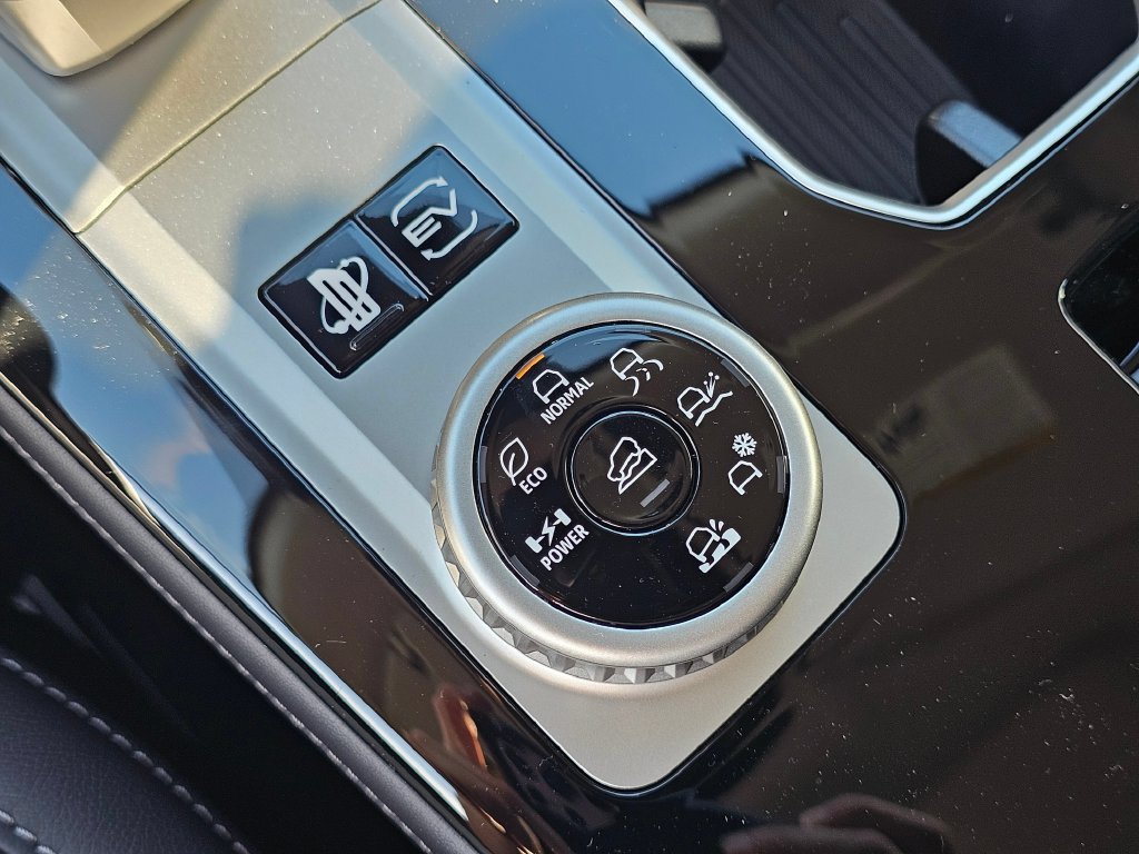 New 2026 Mitsubishi Outlander SEL AWD/4WD image 26