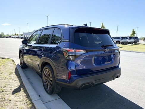 New 2026 Subaru Forester Touring AWD/4WD image 6