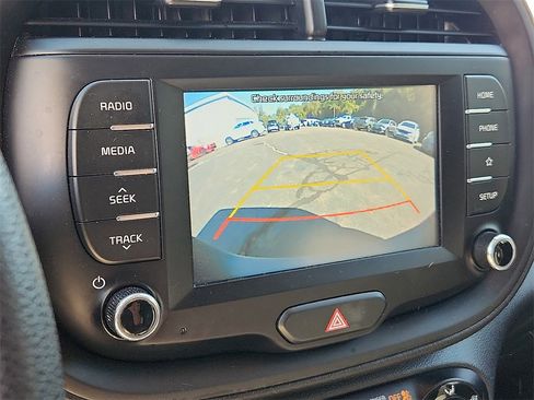 Used 2021 Kia Soul S image 18