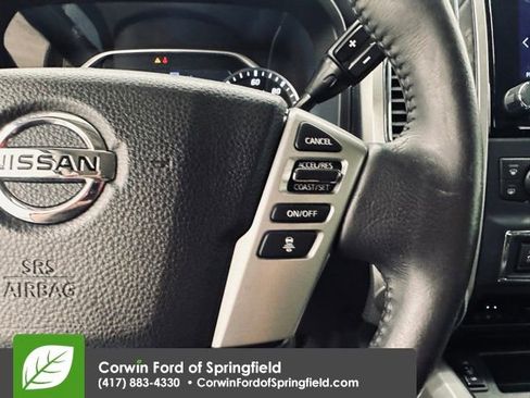 Used 2020 Nissan Titan SL w/ Moonroof Package image 34