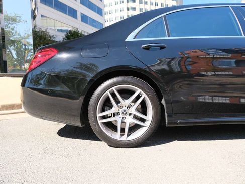 Used 2019 Mercedes-Benz S 560 4MATIC Sedan image 13