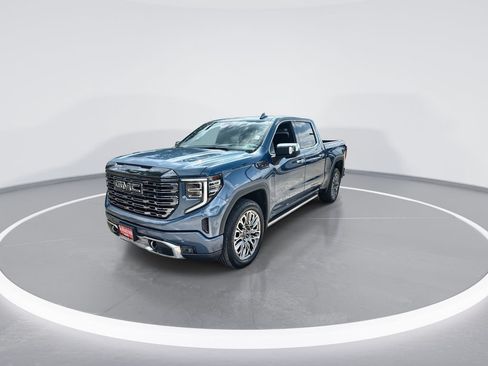 Used 2024 GMC Sierra 1500 Denali Ultimate AWD/4WD image 4