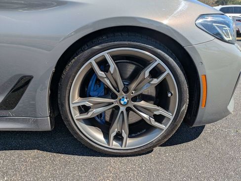 Used 2022 BMW M550i xDrive w/ Executive Package image 11