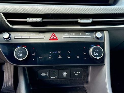 Used 2024 Hyundai Sonata SEL FWD image 15