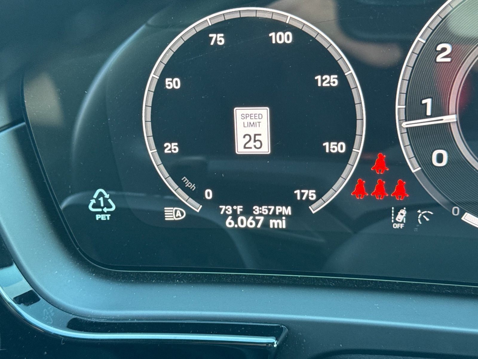 Certified 2026 Porsche Cayenne AWD/4WD image 32