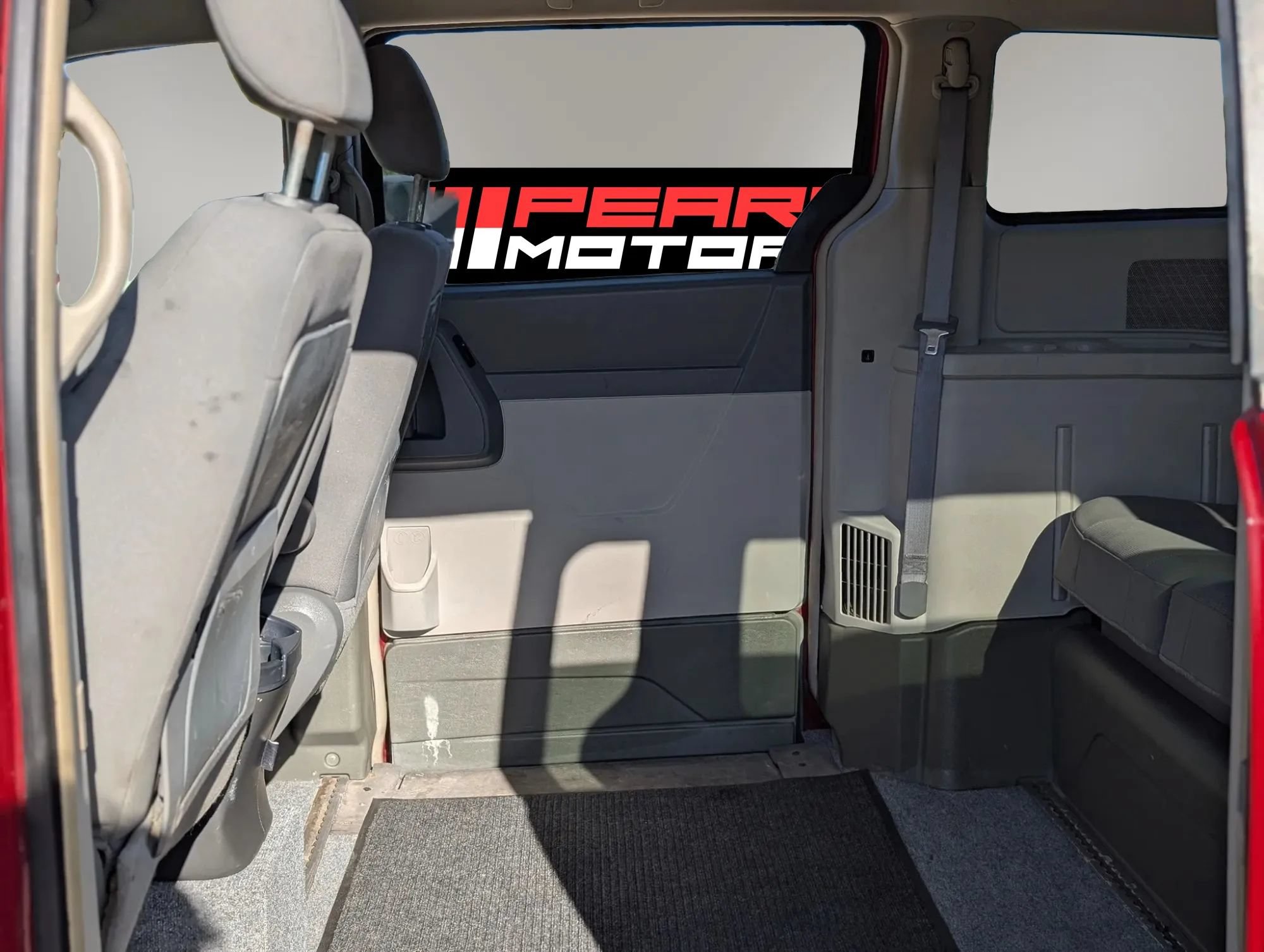 Used 2008 Dodge Grand Caravan SXT w/ Trailer Tow Group FWD image 15