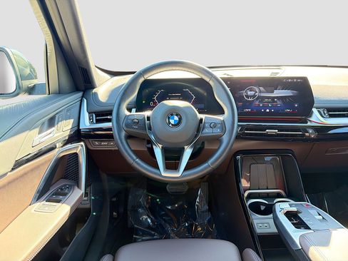 Used 2025 BMW X1 xDrive28i image 18