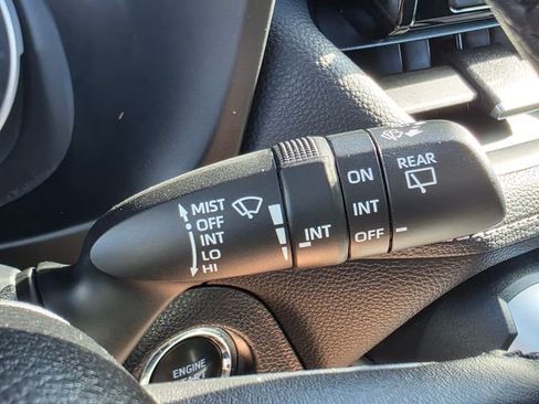 Used 2022 Toyota RAV4 XLE Premium image 35