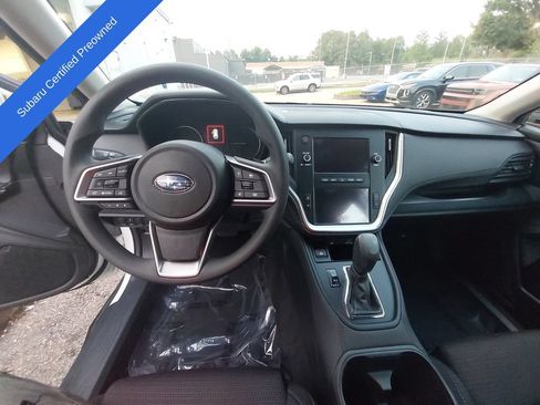 Used 2025 Subaru Outback AWD/4WD image 16