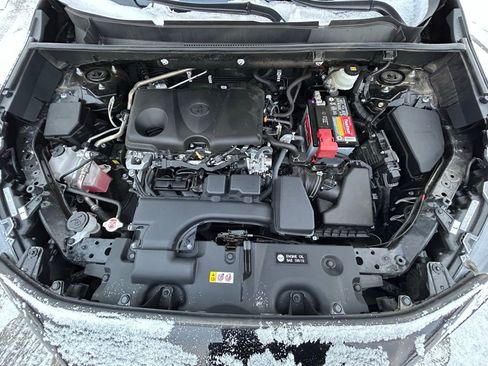 Used 2024 Toyota RAV4 Adventure image 32