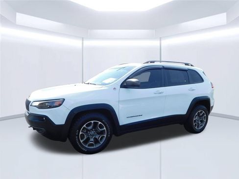 Used 2020 Jeep Cherokee Trailhawk w/ Cold Weather Group AWD/4WD image 7