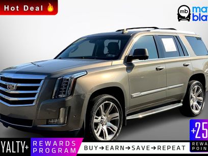 Used 2017 Cadillac Escalade Luxury