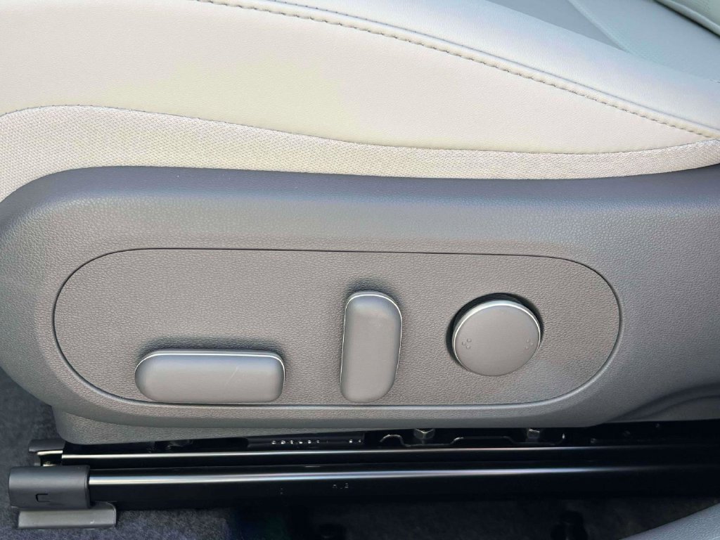 New 2027 Hyundai Kona SEL Premium AWD/4WD image 31