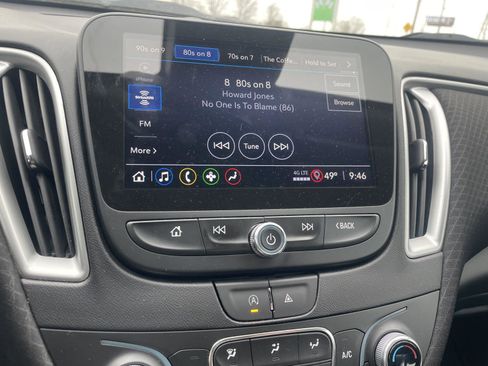 Used 2023 Chevrolet Malibu LT w/ Driver Confidence Package image 8