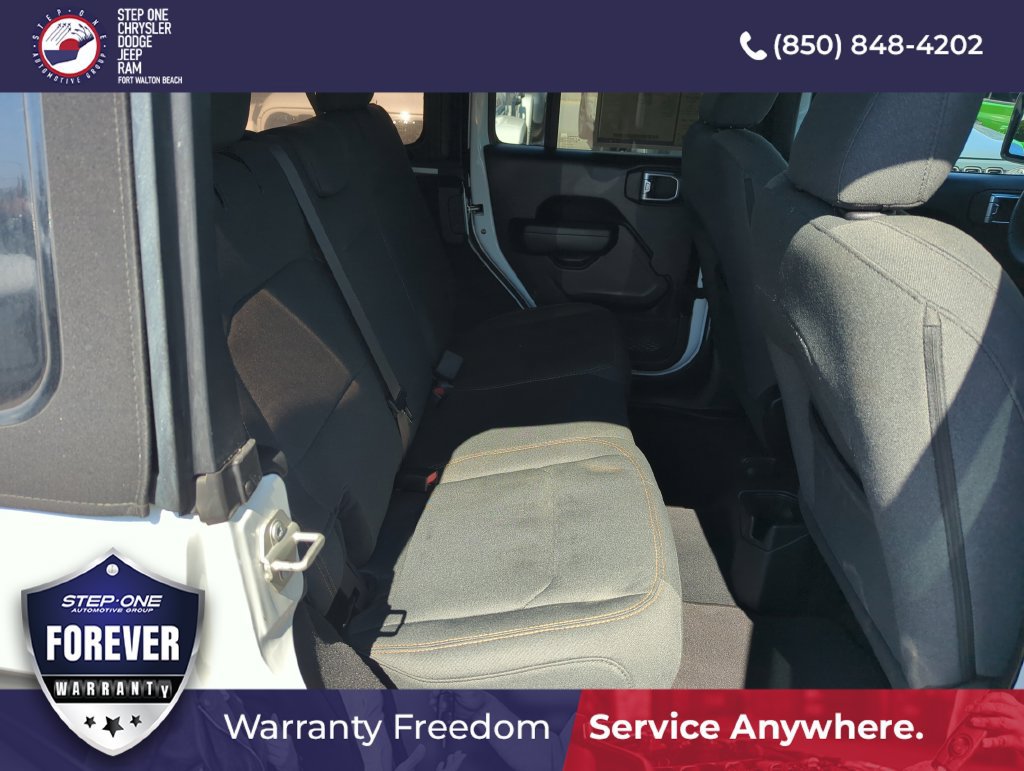 Used 2024 Jeep Wrangler Unlimited Sport AWD/4WD image 29