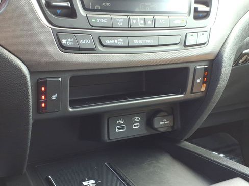 Certified 2025 Honda Ridgeline RTL image 20
