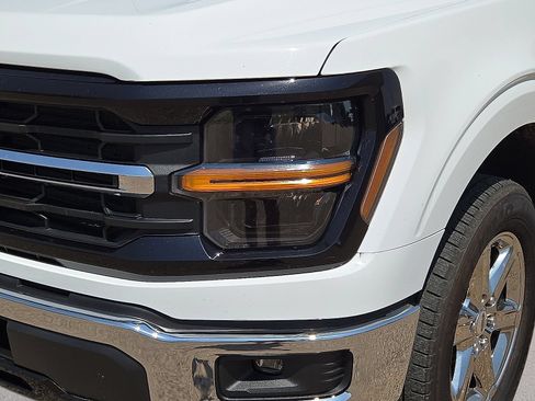 Used 2025 Ford F150 XLT w/ Equipment Group 301A Standard RWD image 9
