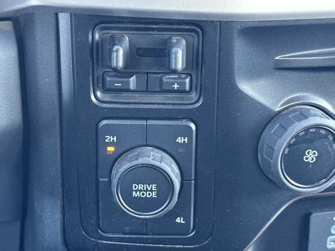 Used 2024 Ford F250 XLT image 18