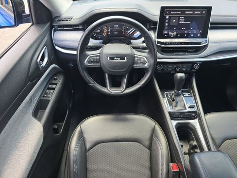 Used 2022 Jeep Compass Latitude w/ Convenience Group AWD/4WD image 22
