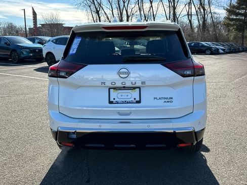 New 2026 Nissan Rogue Platinum w/ Tech Package image 3