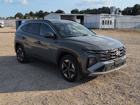 Used 2025 Hyundai Tucson SEL AWD/4WD image 8