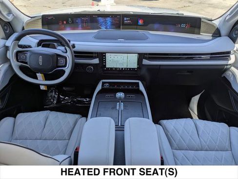 New 2026 Lincoln Navigator L Black Label AWD/4WD image 11