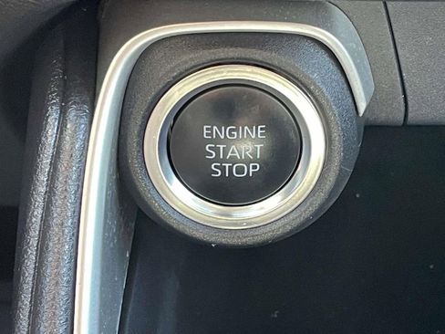 Used 2025 Toyota Grand Highlander AWD image 37