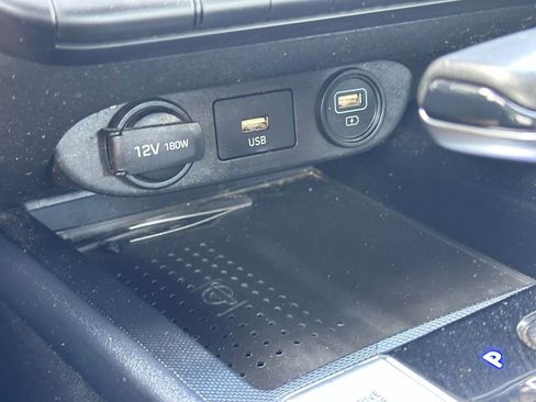 Used 2021 Hyundai Elantra SEL w/ Convenience Package image 33