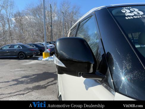 Used 2023 INFINITI QX80 Premium Select w/ Cargo Package image 10