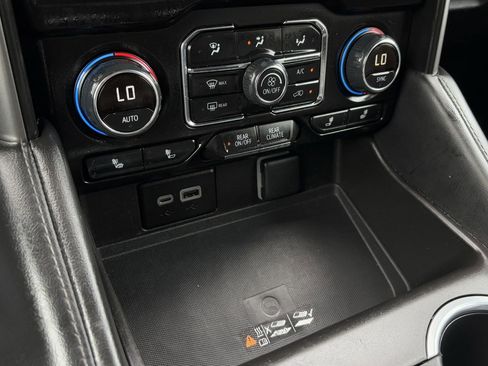 Used 2024 Chevrolet Tahoe LT RWD image 22