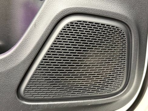 Used 2023 Mercedes-Benz CLA 250 image 22