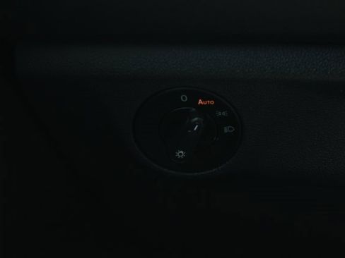 Used 2019 Volkswagen Jetta S w/ Driver Assistance Package image 15