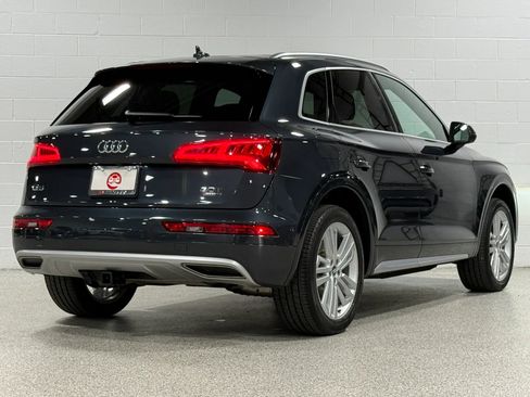 Used 2018 Audi Q5 2.0T Premium Plus w/ Premium Plus Package AWD/4WD image 5