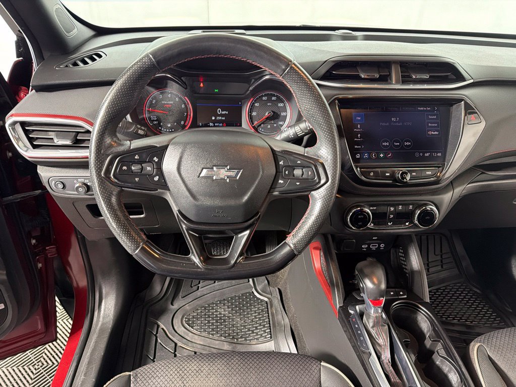 Used 2022 Chevrolet TrailBlazer RS w/ Technology Package FWD image 12