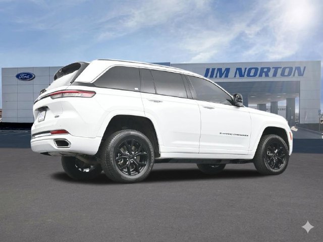 Used 2023 Jeep Grand Cherokee Overland w/ Luxury Tech Group IV AWD/4WD image 53