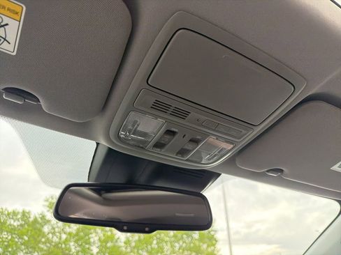 Certified 2022 Honda CR-V Touring image 14