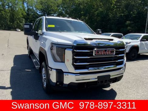 Certified 2025 GMC Sierra 2500 SLE w/ SLE Convenience Package AWD/4WD image 3