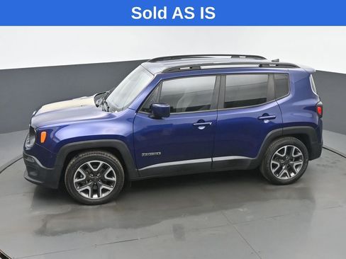 Used 2018 Jeep Renegade Latitude FWD image 39