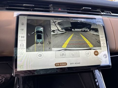 New 2025 Land Rover Range Rover Sport Dynamic SE image 32