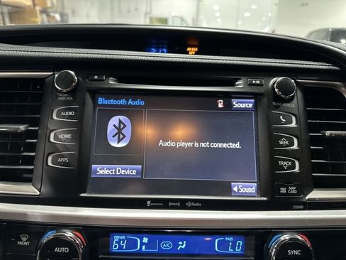 Used 2019 Toyota Highlander SE AWD/4WD image 31