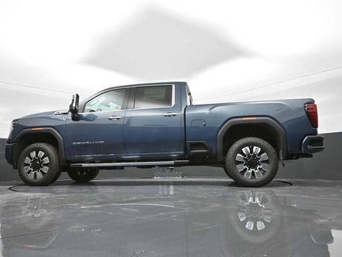 New 2025 GMC Sierra 2500 Denali w/ Denali Reserve Package image 29