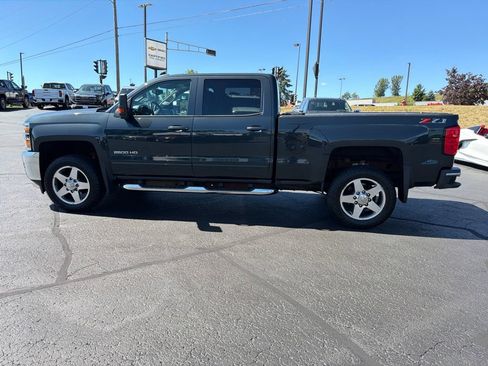 Used 2019 Chevrolet Silverado 2500 LT w/ All Star Edition AWD/4WD image 6