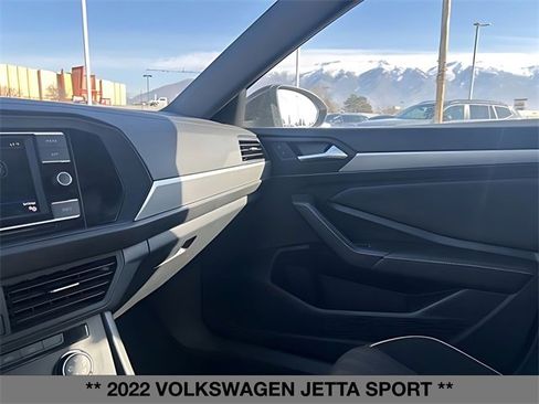 Used 2022 Volkswagen Jetta Sport image 32
