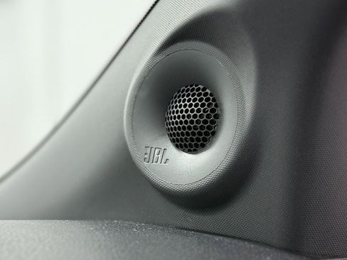 Used 2024 Toyota Sienna XSE image 30