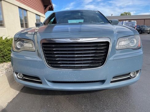 Used 2014 Chrysler 300 S image 12