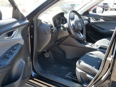Used 2019 MAZDA CX-3 Touring w/ Touring I-ACTIVSENSE Package AWD/4WD image 12