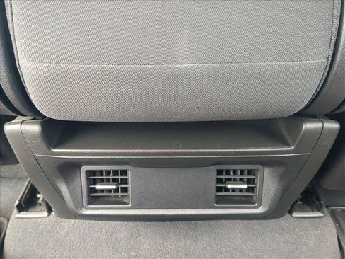 Used 2023 Chevrolet Silverado 2500 Custom w/ Custom Convenience Package RWD image 16